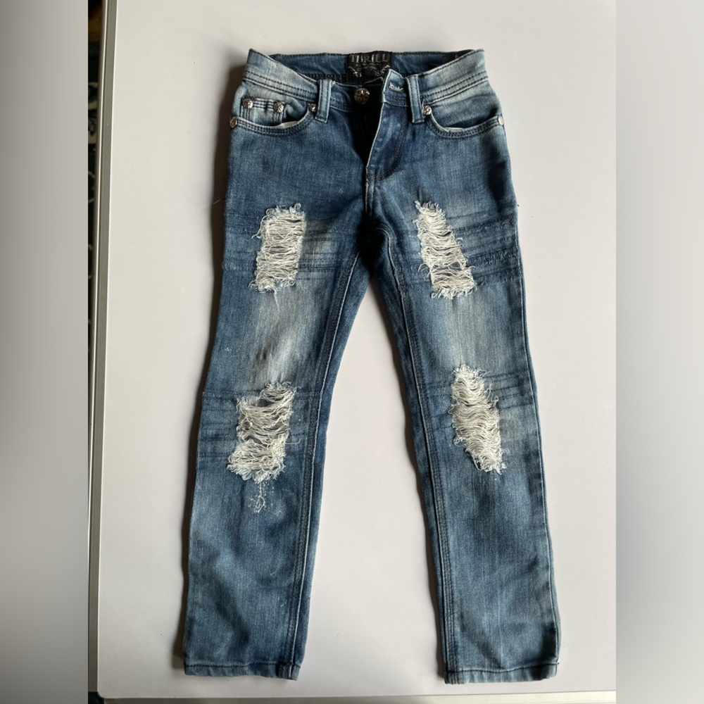 Thrill Jeans Distressed denim size 4